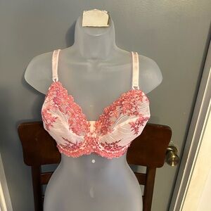 Wacoal Pink Floral Lace Bra